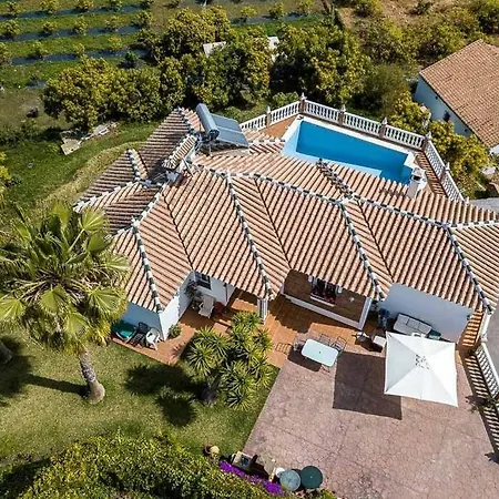 Βίλα Andalucia: Cerca De Todo, Intimidad Y Espacio Nerja