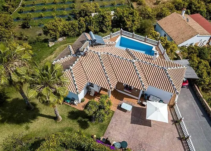 Villa Andalucia: Cerca De Todo, Intimidad Y Espacio Nerja