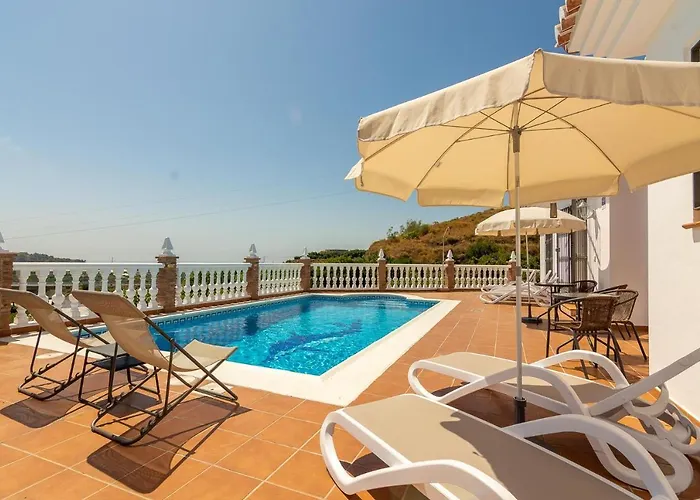 Βίλα Andalucia: Cerca De Todo, Intimidad Y Espacio Nerja