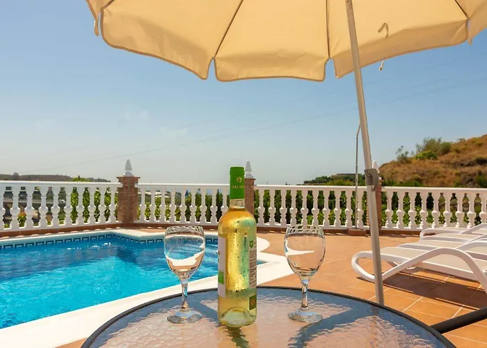 Andalucia: Cerca De Todo, Intimidad Y Espacio Вилла