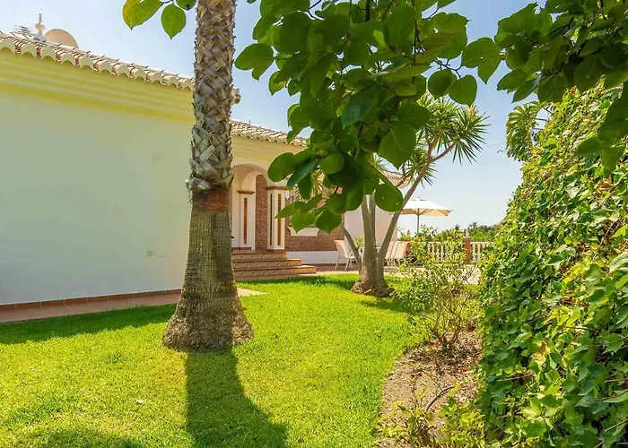 Andalucia: Cerca De Todo, Intimidad Y Espacio Вилла *