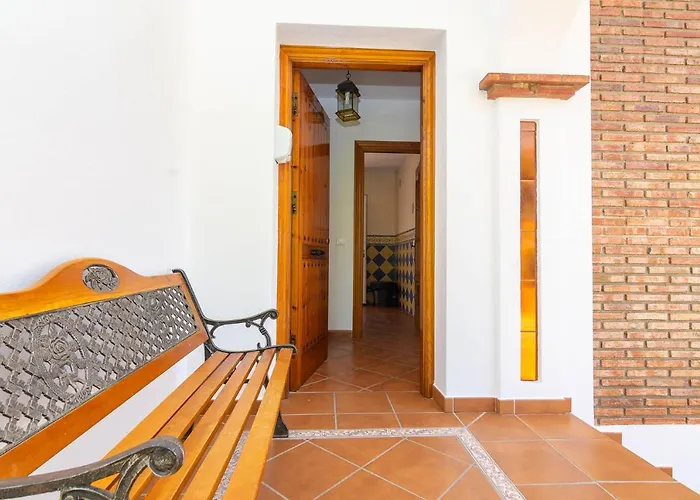 Villa Andalucia: Cerca De Todo, Intimidad Y Espacio Nerja